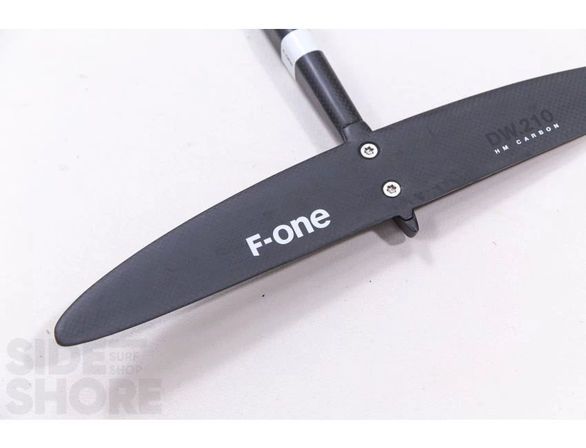 F-One Fuselage Carbon XXXS + Stabilisateur DW 210 14 F-One Fuselage Carbon XXXS + Stabilisateur DW 210 – Image 14