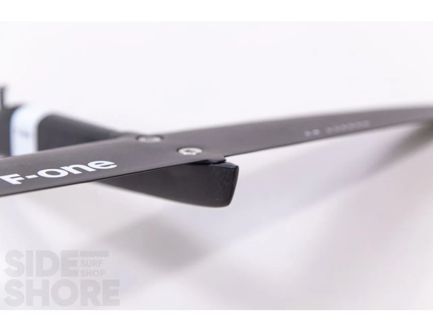 F-One Fuselage Carbon XXXS + Stabilisateur DW 210 18 F-One Fuselage Carbon XXXS + Stabilisateur DW 210 – Image 18