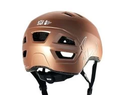 Pro Whip 2.0 Helmet -Aqua Soldes pro whip 20 helmet forward wip 8