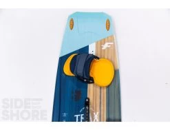 F-One Trax 136 X 40.5 - Complète -Aqua Soldes trax 136 x 405 complete fone 10