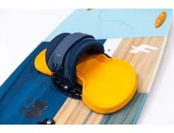 F-One Trax 136 X 40.5 - Complète -Aqua Soldes trax 136 x 405 complete fone 7