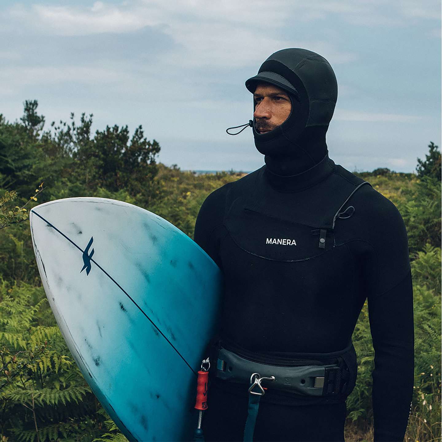 Aqua Soldes -Aqua Soldes manera magma wetsuit hood alt1 zoom